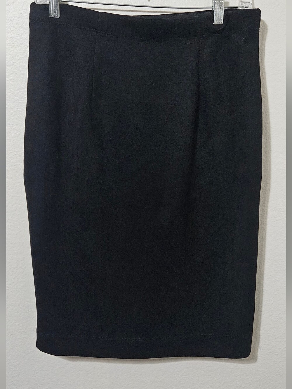 Classic Black Women's Pencil Skirt